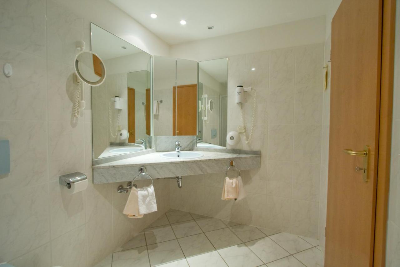 Hotel Hahnenkleer Hof 고슬라르 객실 사진
